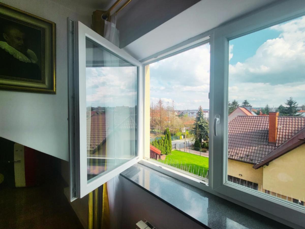 The Castle Suites & Apartment - Free Parking - (Adults Only) Cracovie Extérieur photo